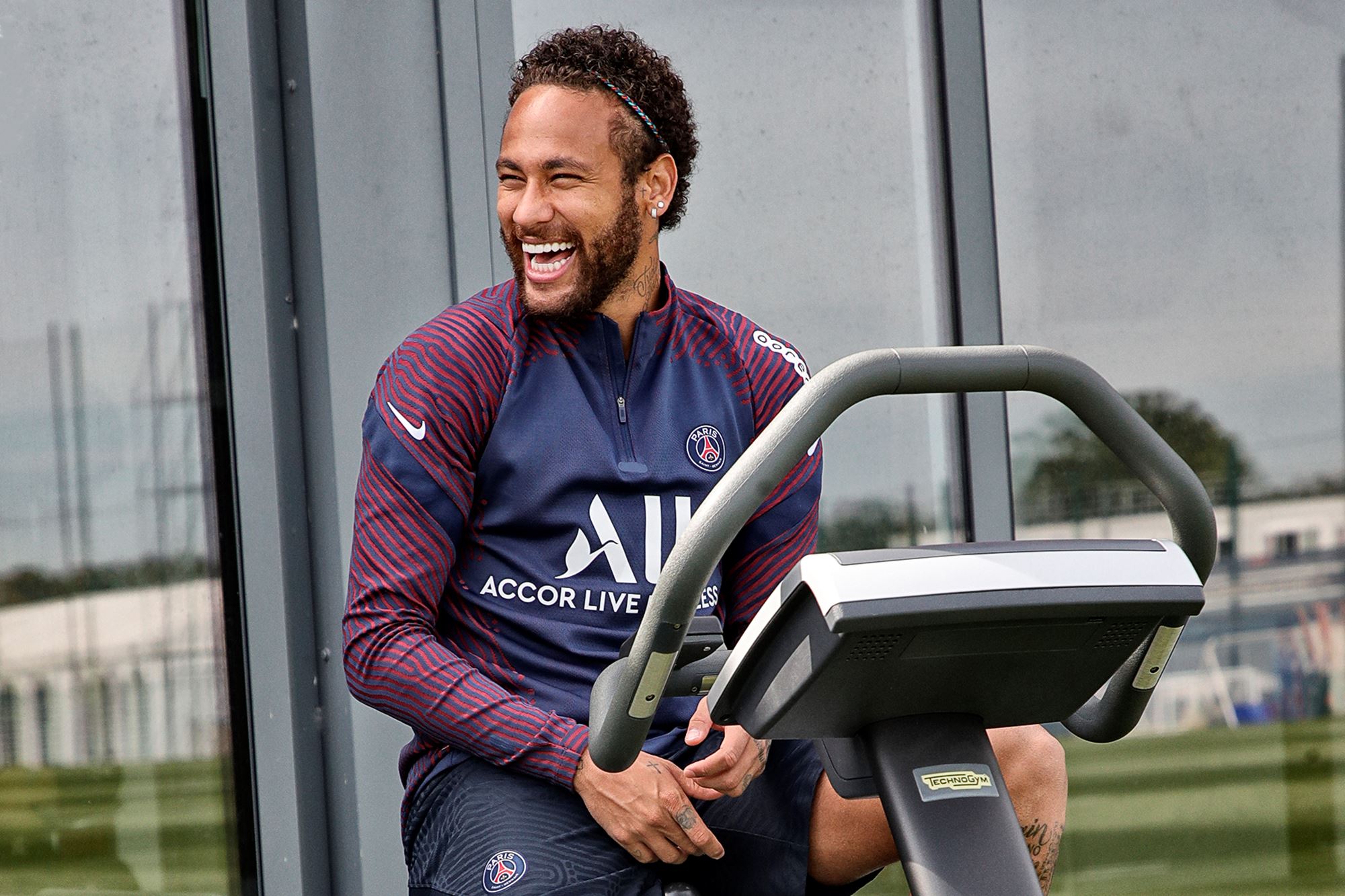 易游网页版 -密尔沃基雄鹿迎欧冠关键赛，今晚防线松动，话题不断，心理建设被强调(欧冠尼斯vs那不勒斯)