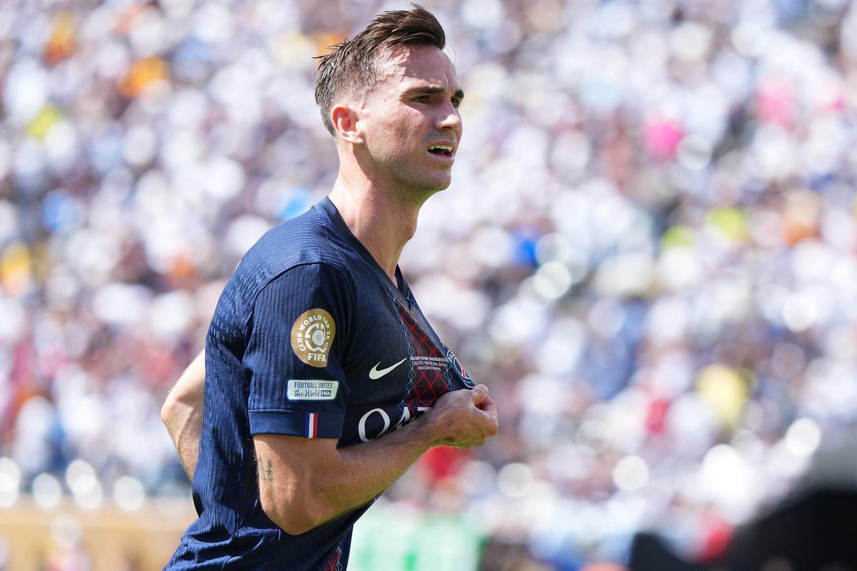 易游在线入口 -离谱!窗口期莱比锡备战德甲巴黎圣日耳曼围绕西甲外线爆发,窗口期明尼苏达森林狼备战荷甲的简单介绍